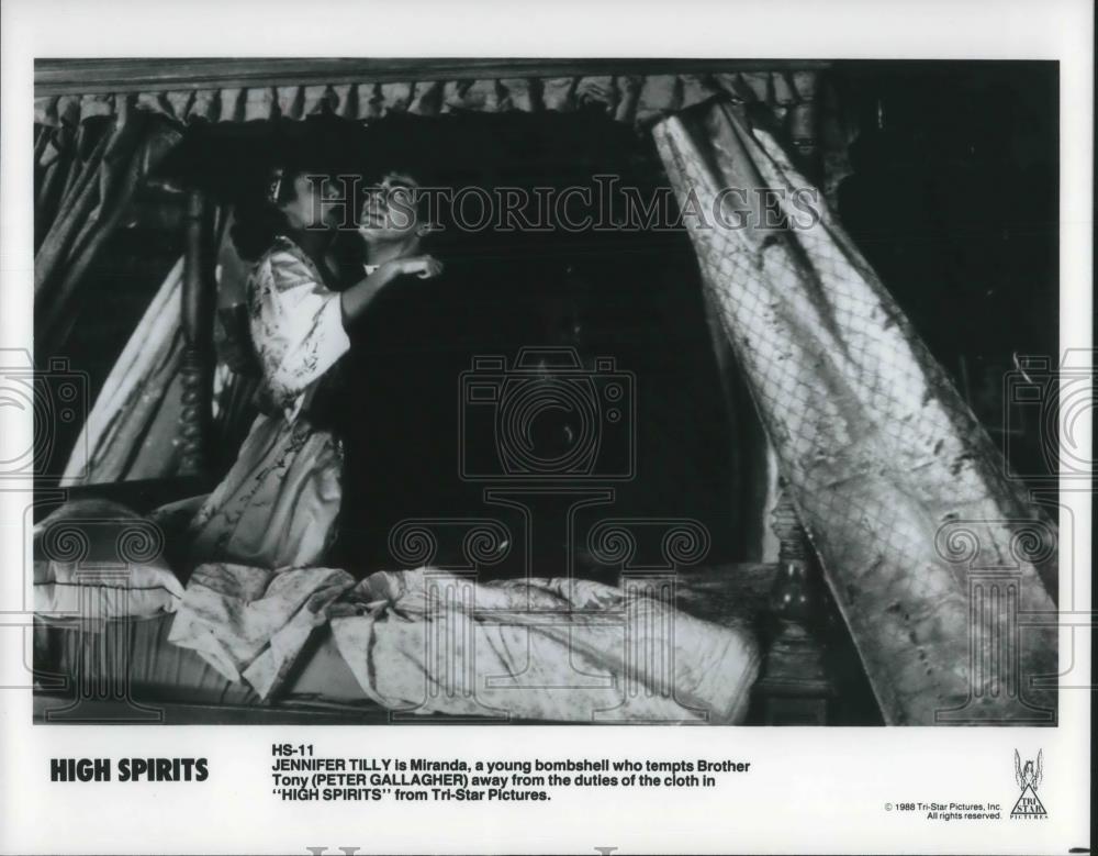 1989 Press Photo Jennifer Tilly and Peter Galagher star in High Spirits - Historic Images