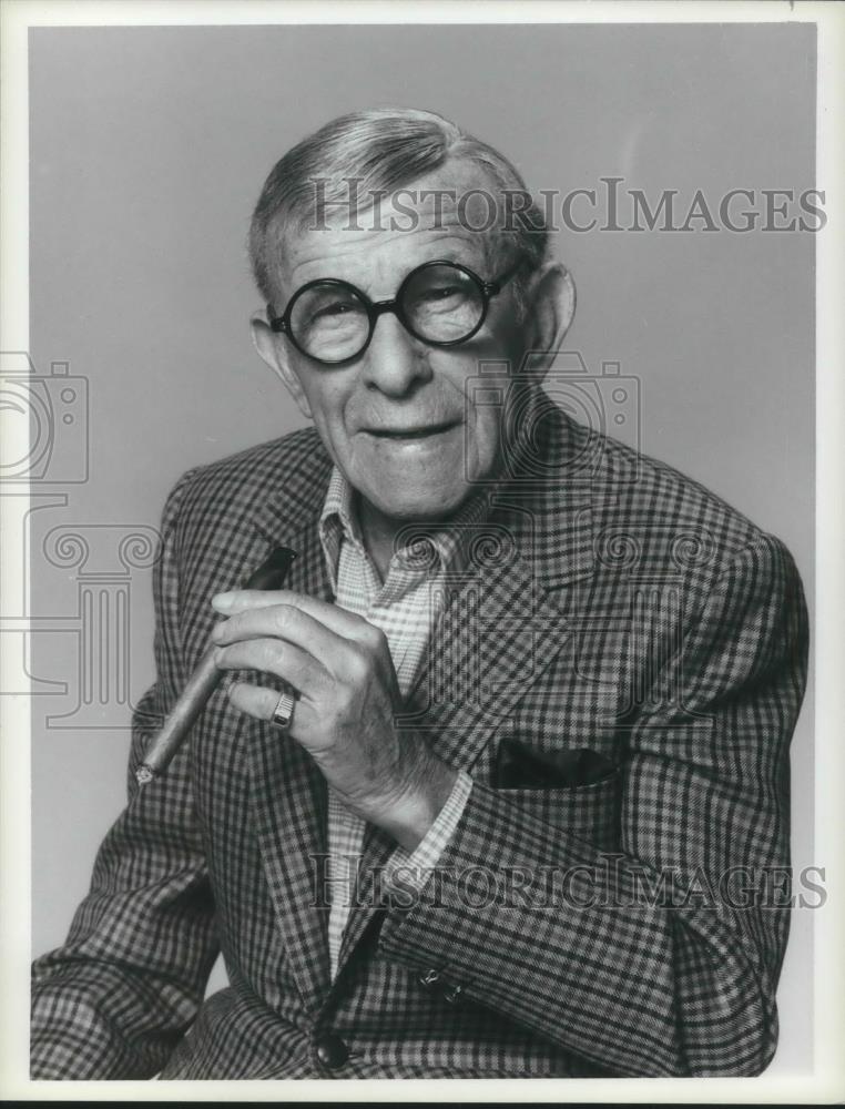 1984 Press Photo George Burns stars on How to Live to Be 100 TV Special - Historic Images