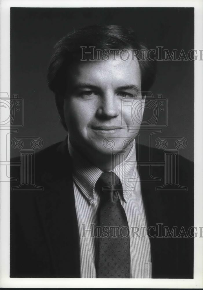 Press Photo Jeff Phelps Weekend Sports Anchor WUAB 43 Cleveland - cvp11335 - Historic Images