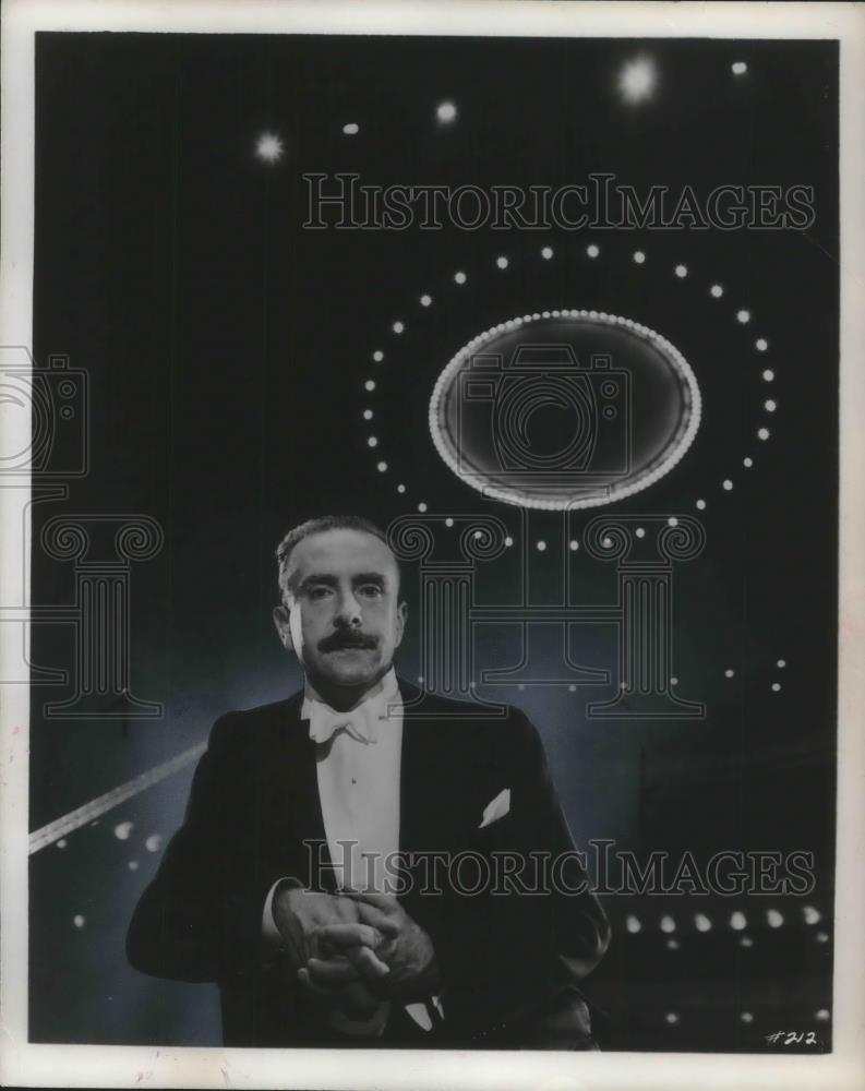 1957 Press Photo Claudio Arrau Chilean Classical Pianist - cvp14104 - Historic Images