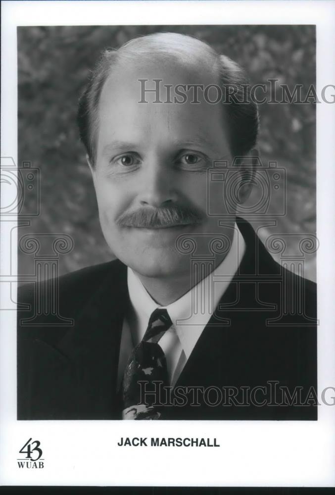 Press Photo Jack Marschall WUAB Ch. 43 Cleveland - cvp11324 - Historic Images