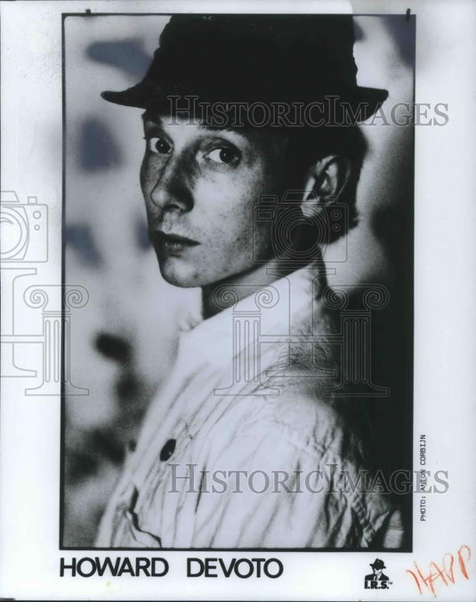 1983 Press Photo Howard Devoto Singer - cvp04235 - Historic Images