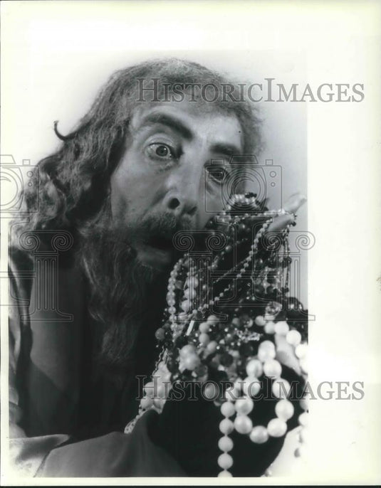 1981 Press Photo Brian Ellis in Oliver! Baldwin Wallace College Musical - Historic Images