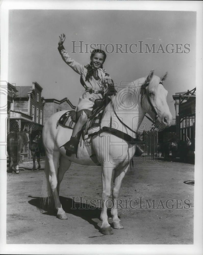 1955 Press Photo Nancy Gilbert in Buffalo Bill Jr - cvp09273 - Historic Images