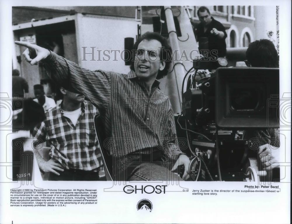 1991 Press Photo Jerry Zucker Director of Ghost on Set - cvp09102 - Historic Images