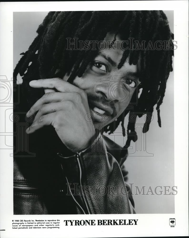 1989 Press Photo Tyrone Berkeley Singer - cvp00422 - Historic Images
