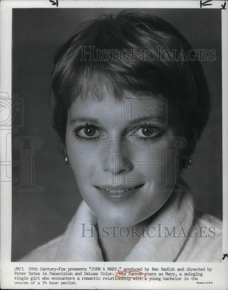 1970 Press Photo Mia Farrow in John & Mary - cvp12592 - Historic Images