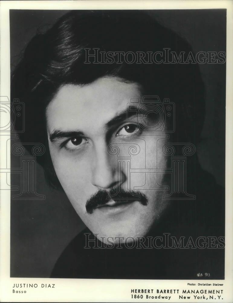 1977 Press Photo Justino Diaz Puetro Rican Opera Singer - cvp04189 - Historic Images