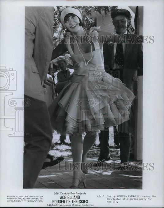 1973 Press Photo Pamela Franklin Ace Elk & Rodger Of The Skies - cvp18245 - Historic Images