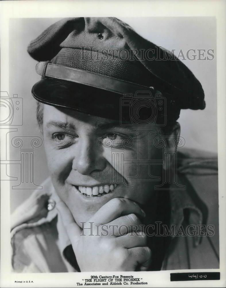 1966 Press Photo Richard Attenborough in The Flight of the Phoenix - cvp08618 - Historic Images