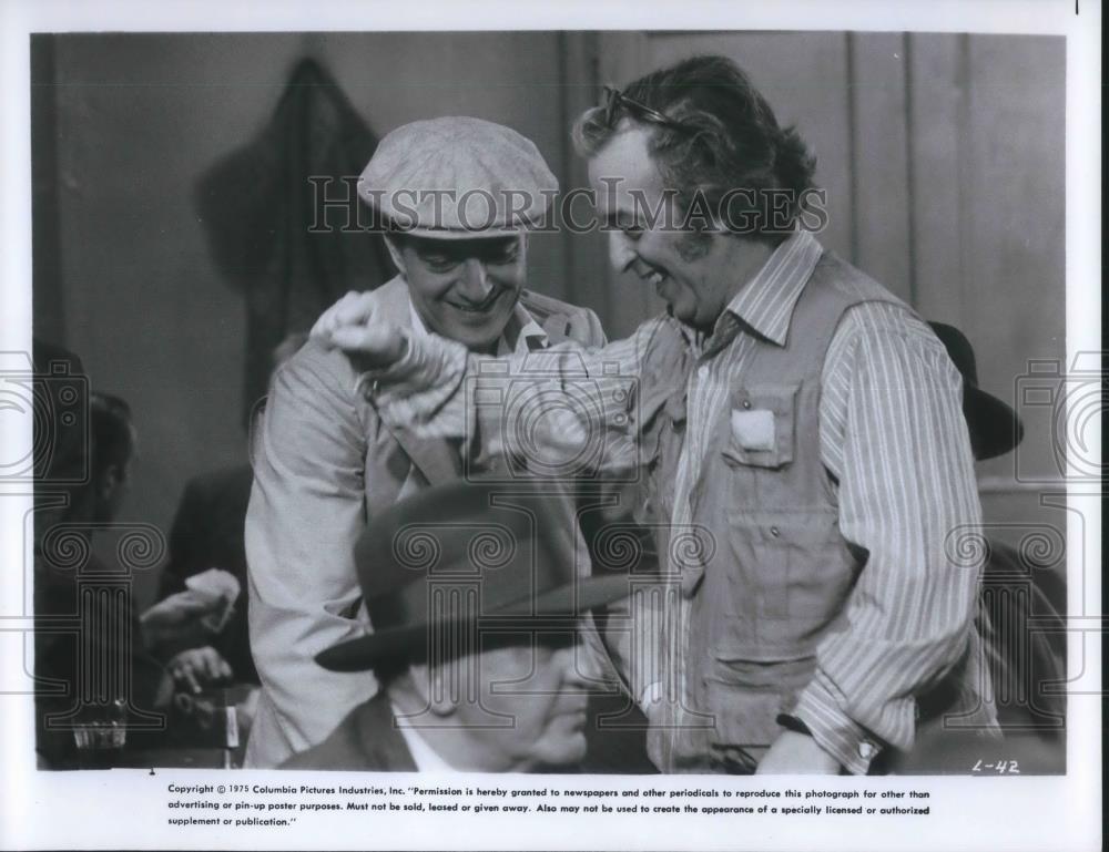 1975 Press Photo Two Men Laughing - cvp06646 - Historic Images