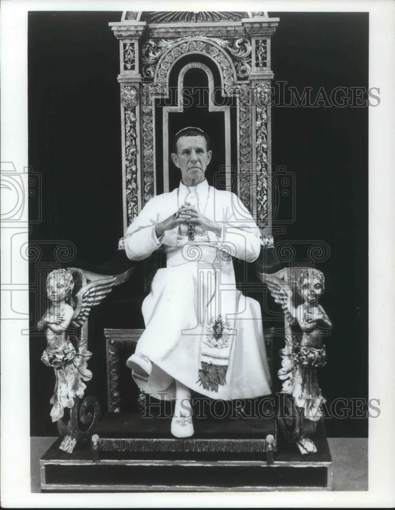 1970 Press Photo Hume Croynyn in Hadrian VII - cvp01861 - Historic Images