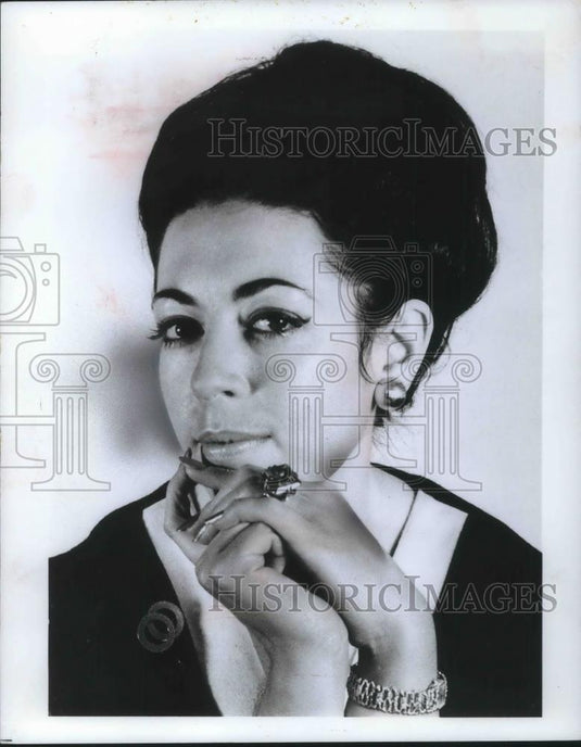 1971 Press Photo Janet Costner Mezzo Soprano - Historic Images