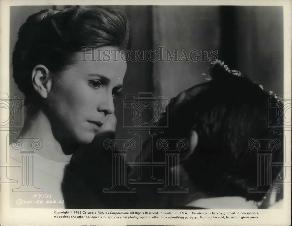 1964 Press Photo Julie Harrus - cvp16798 - Historic Images