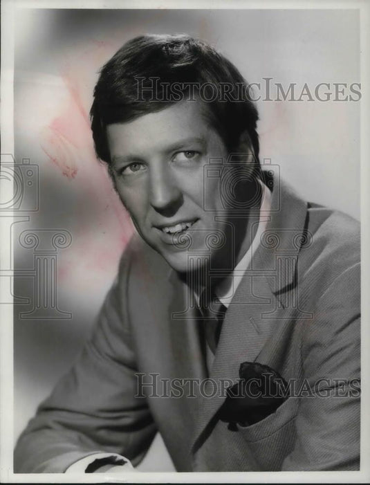 1972 Press Photo David Hartman on The Tonight Show Starring Johnny Carson - Historic Images