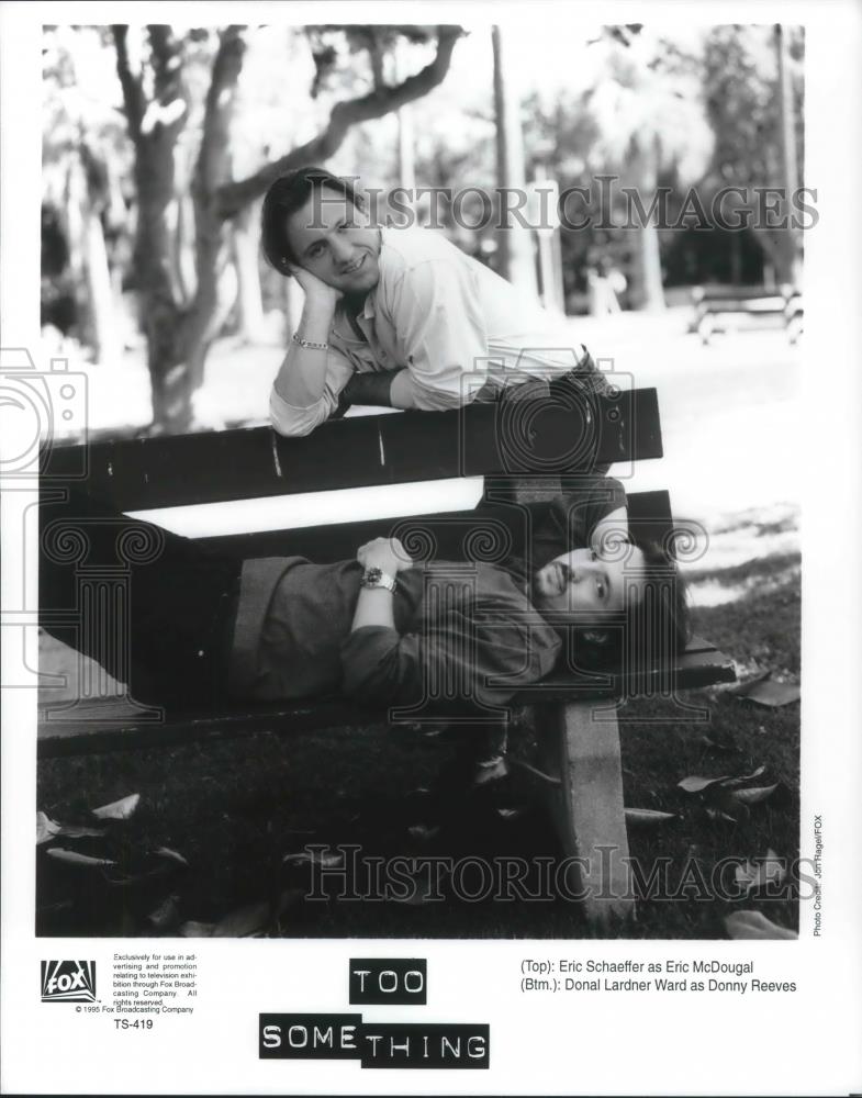 1993 Press Photo Donal Lardner Ward &amp; Eric Schaeffer in Too Something - Historic Images