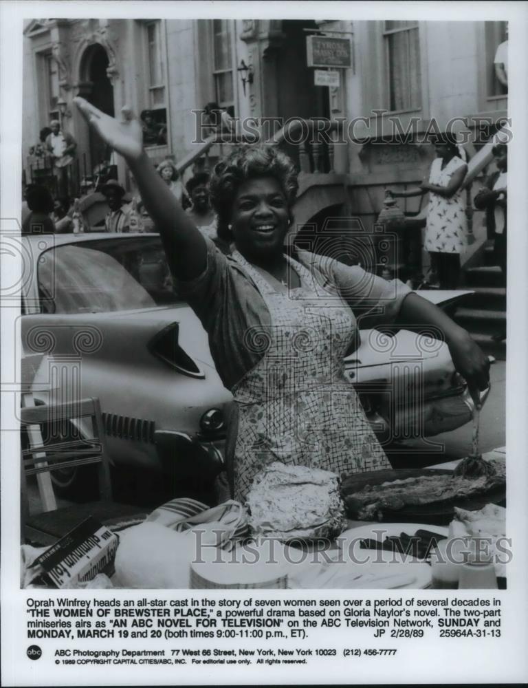 1989 Press Photo Oprah Winfrey heads in cast of The Women of Brewster Place - Historic Images