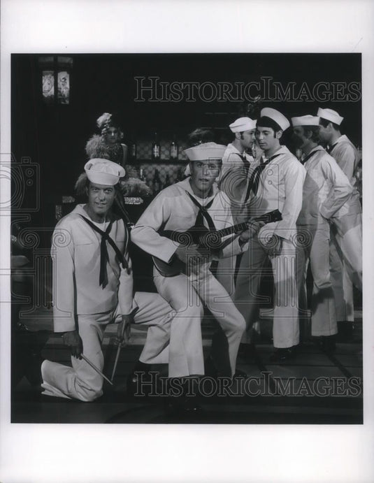 1968 Press Photo Dick & Jerry Van Dyke on Dick Van Dyke - cvp10827 - Historic Images