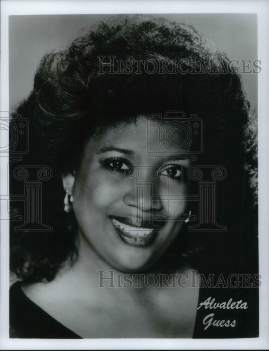 1989 Press Photo Alvaleta Guess in the picture - cvp17729 - Historic Images