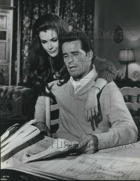 1967 Press Photo Jessica Walter and James Garner star in Grand Prix - cvp10691 - Historic Images