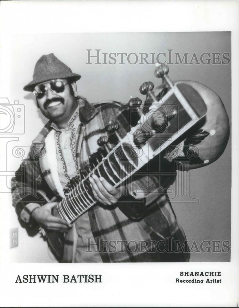 1988 Press Photo Ashwin Batish - cvp05051 - Historic Images