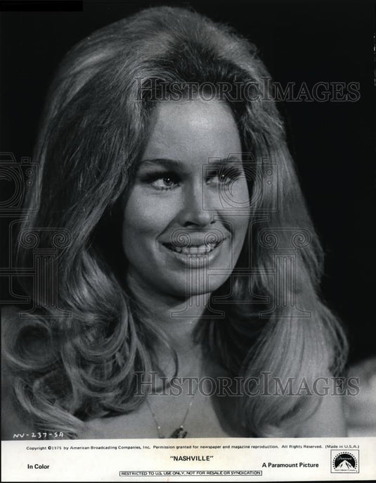 1975 Press Photo Karen Black in Nashville - cvp00621 - Historic Images