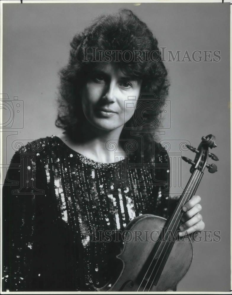 1989 Press Photo Ann Christensen Violinist - cvp06994 - Historic Images