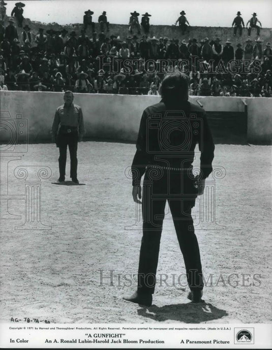 1971 Press Photo Scene From A Gunfight - cvp10562 - Historic Images