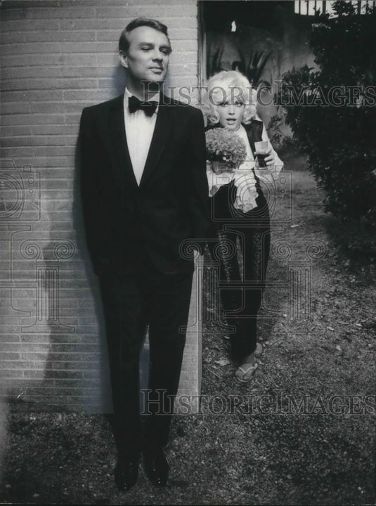 1969 Press Photo Giorgio Albertzzi and Monica Vitti in I Married You For Fun - Historic Images