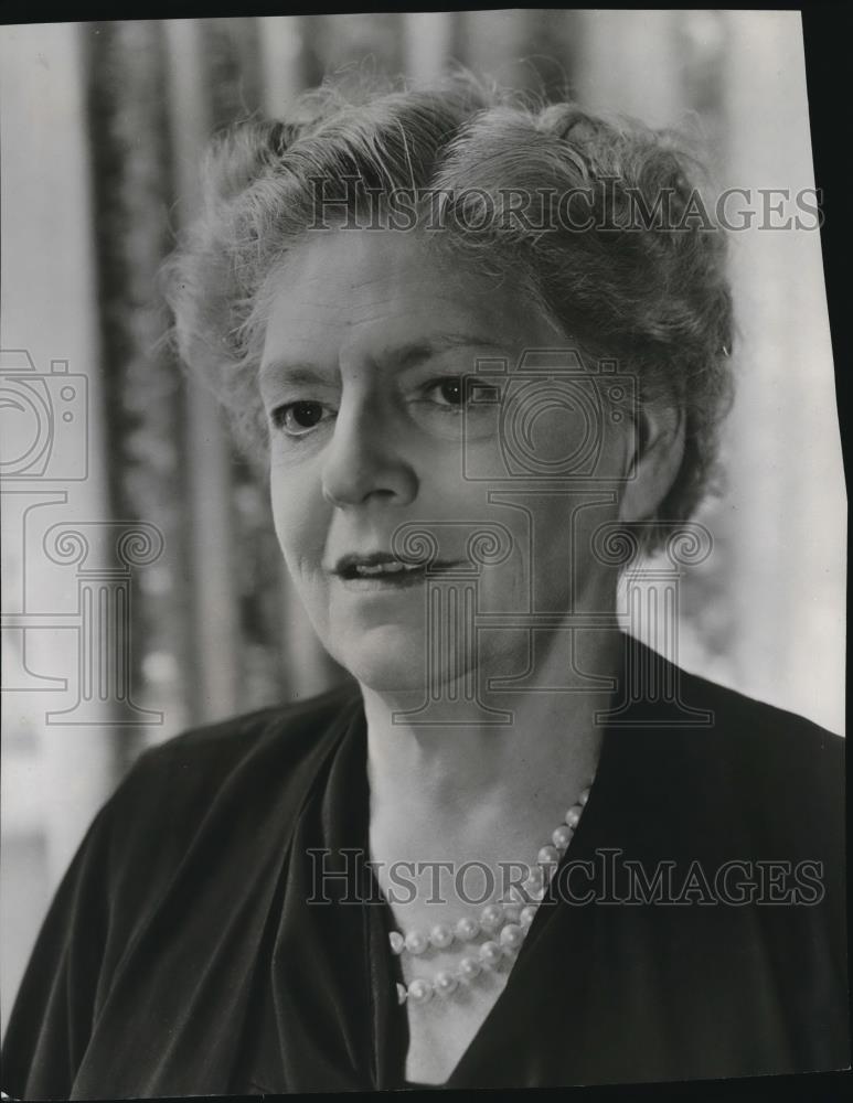 1955 Press Photo Ethel Barrymore in Svengali and the Blonde - cvp00468 - Historic Images