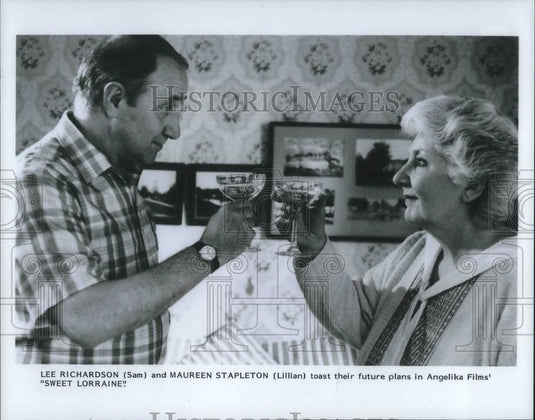 1987 Press Photo Lee Richardson and Maureen Stapleton in Sweet Lorraine - Historic Images
