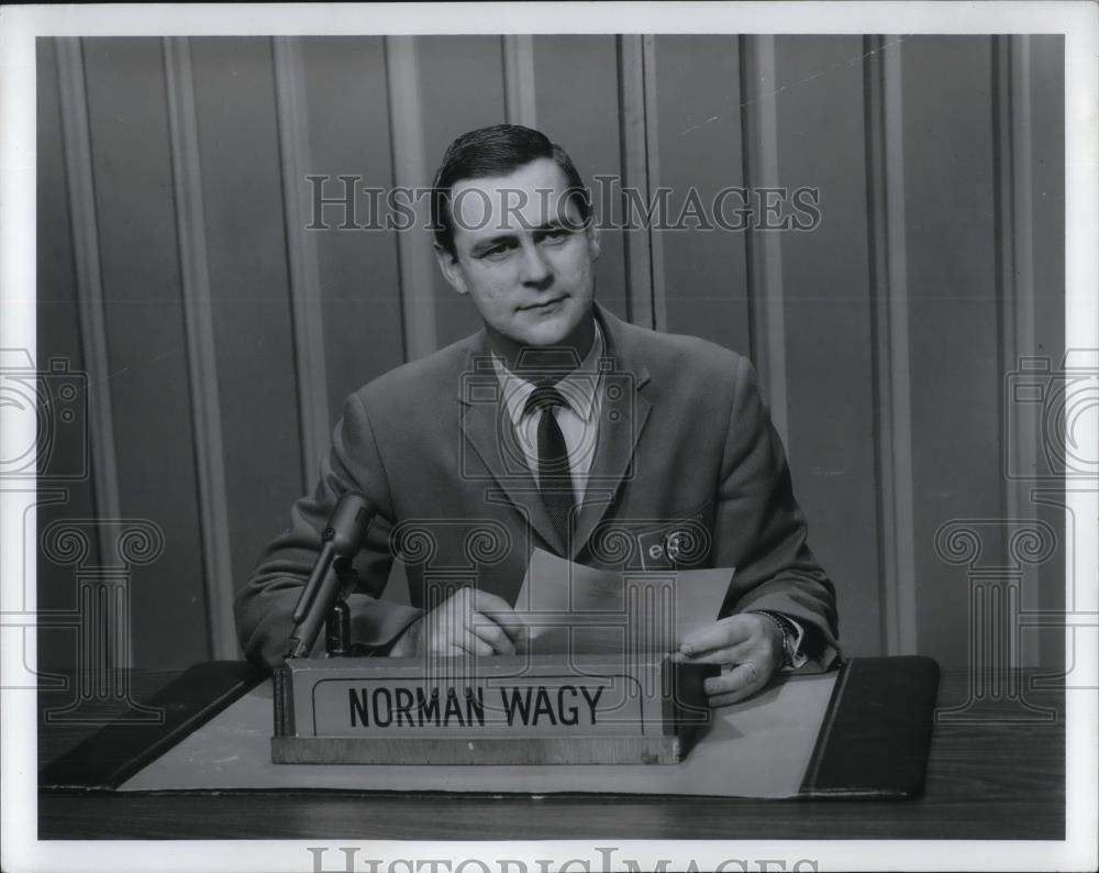 Press Photo Norman Wagy WJU TV8 - cvp19202 - Historic Images