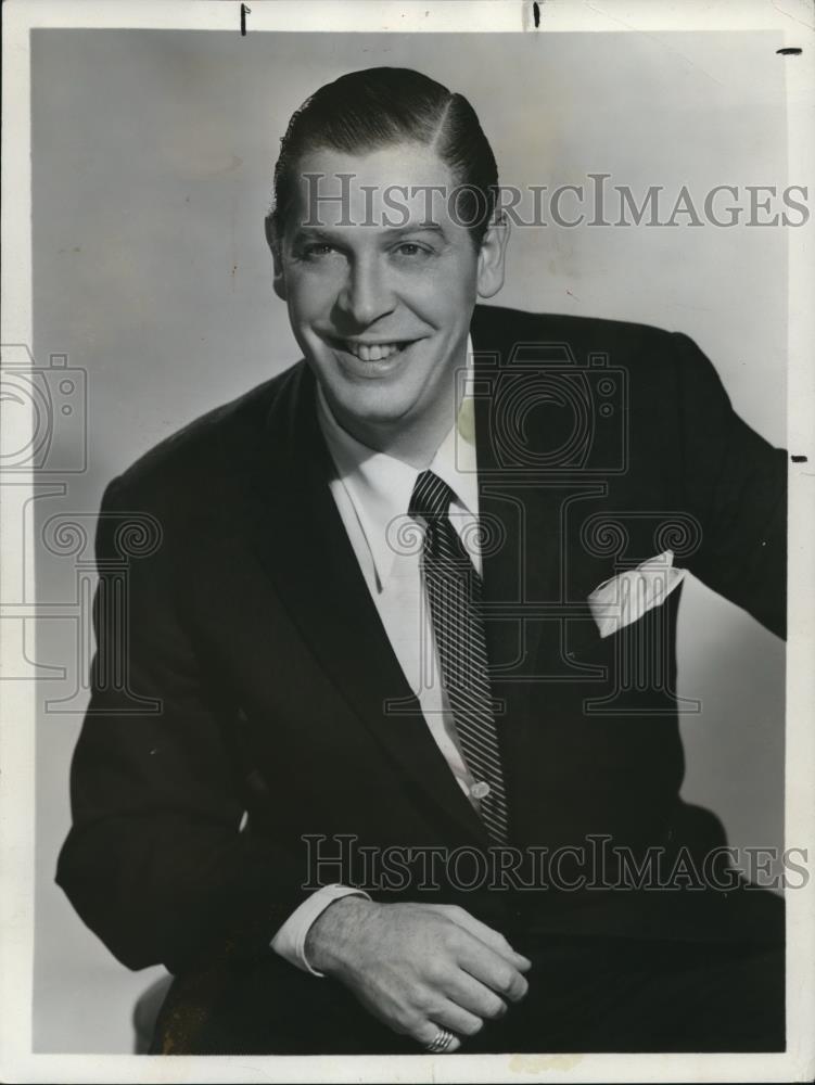 1953 Press Photo Milton Berle Comedian Actor Entertainer - cvp01330 - Historic Images