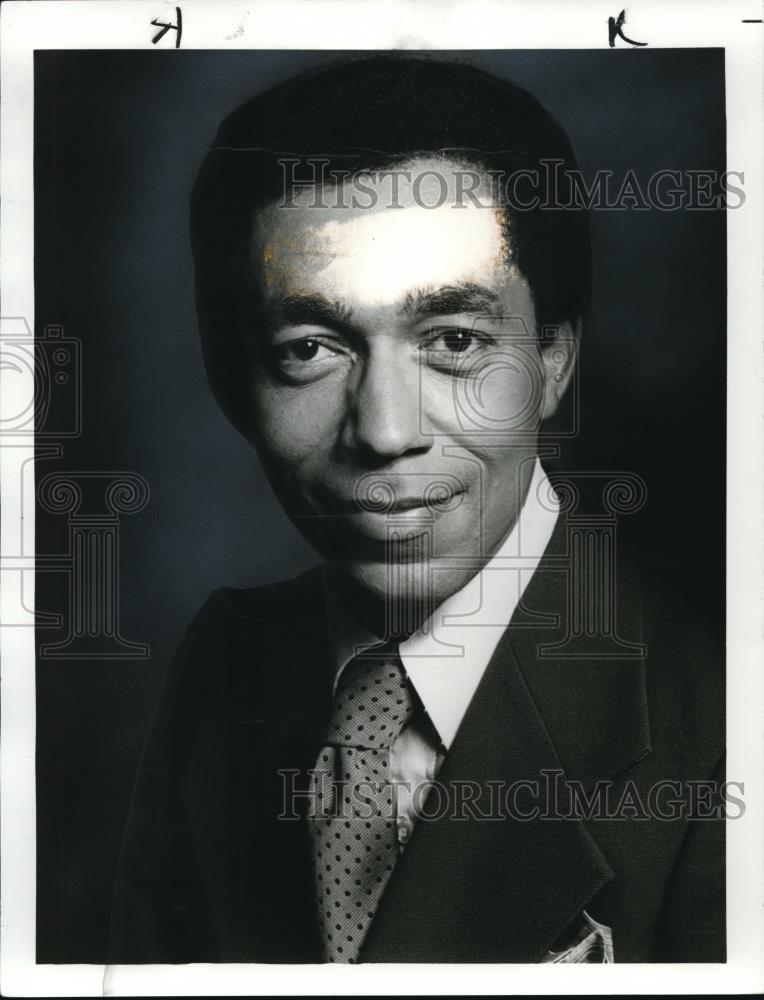 1985 Press Photo Leon Bibb News Anchor - cvp00913 - Historic Images