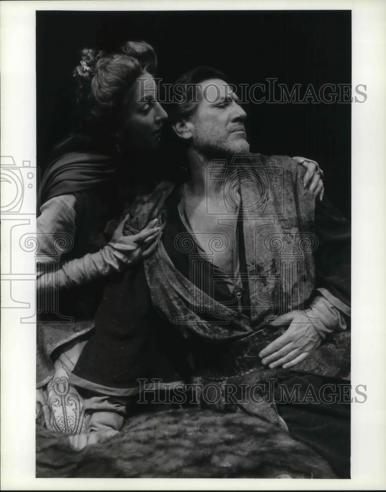 1993 Press Photo James Goldman Plays The Lion In WInter With Elizabeth Franz - Historic Images