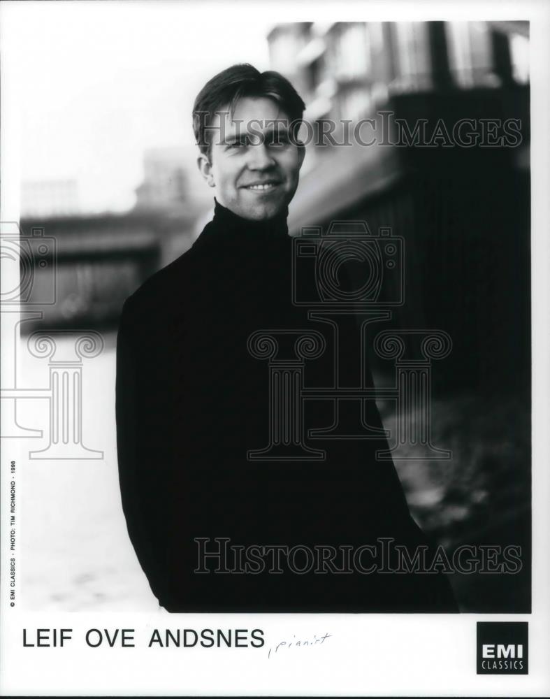 1998 Press Photo Leif Ove Andsnes Pianist - cvp14757 - Historic Images