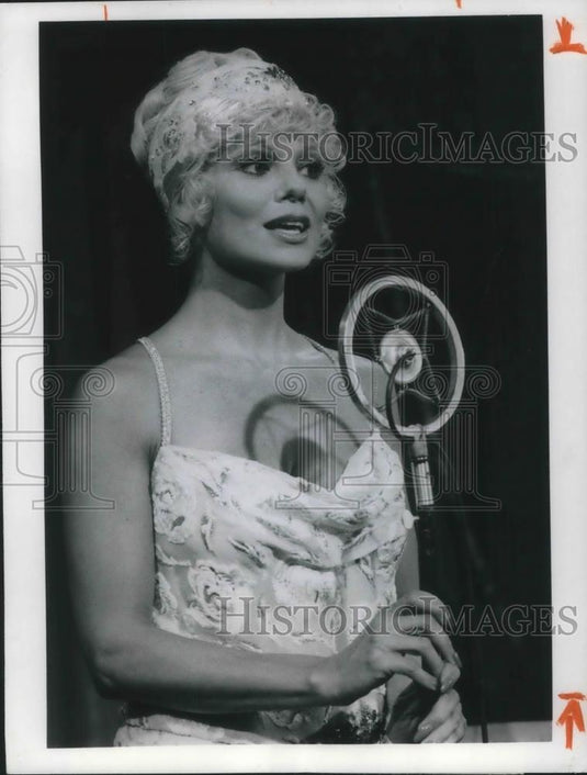 1981 Press Photo Loni Anderson on Sizzle - cvp08296 - Historic Images