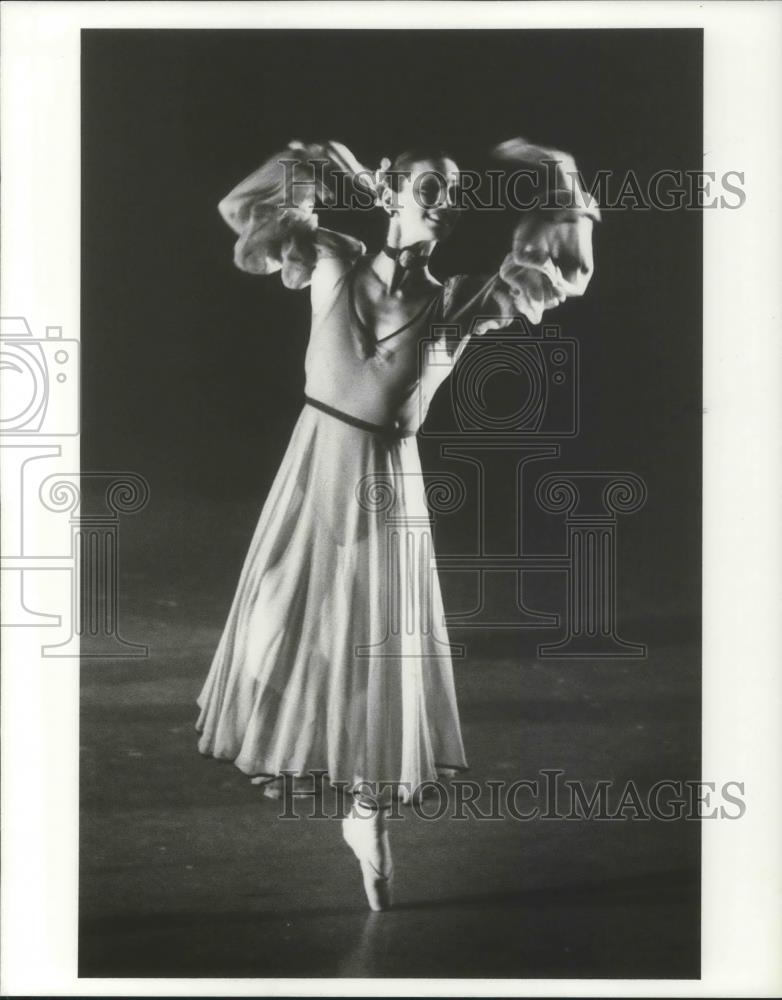 1981 Press Photo Ellen Costanza in Things our Fathers Loved Cleveland Ballet - Historic Images