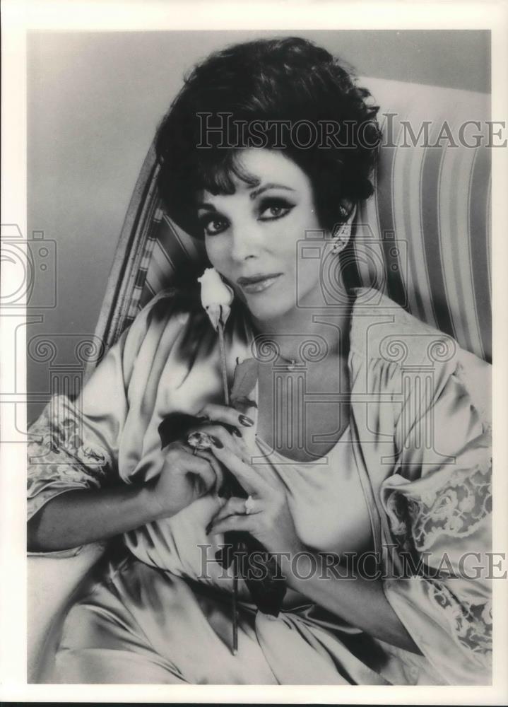 1986 Press Photo Joan Collins Acrtress - cvp04500 - Historic Images