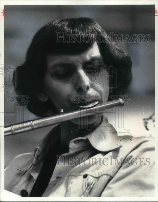 1981 Press Photo Mark Gridley - cvp18012 - Historic Images