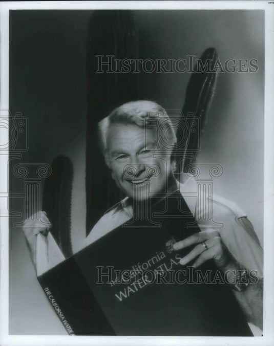 1981 Press Photo Eddie Albert narrates California Dreams: Thirsty City - Historic Images