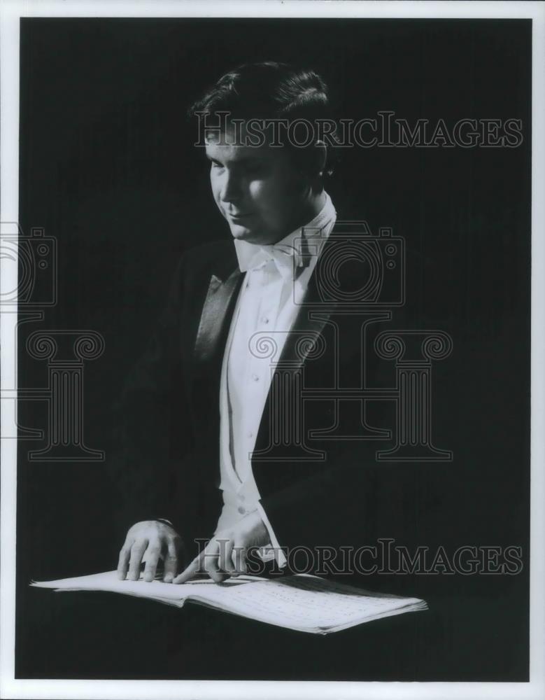 1980 Press Photo Nicolas Constantinidis Greek Blind Pianist - cvp04491 - Historic Images