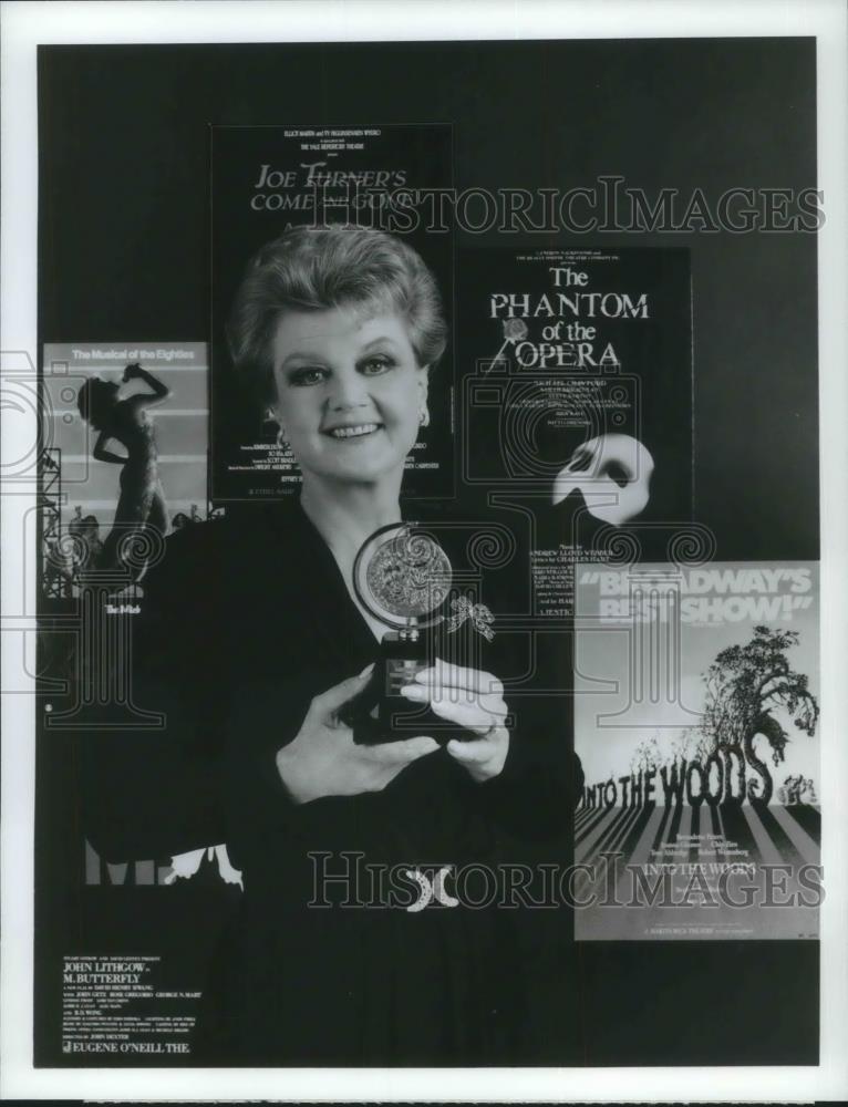 1988 Press Photo Angela Lansbury on The 42nd Annual Tony Awards - cvp11000 - Historic Images