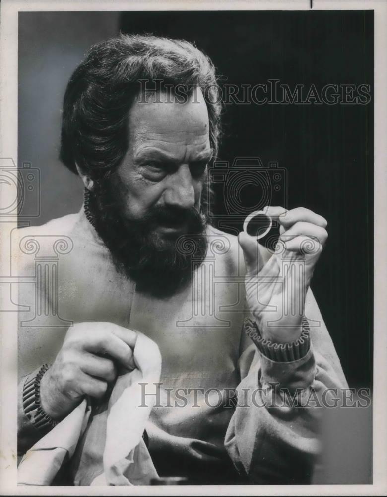 1966 Press Photo Melvyn Douglas Actor - cvp03807 - Historic Images