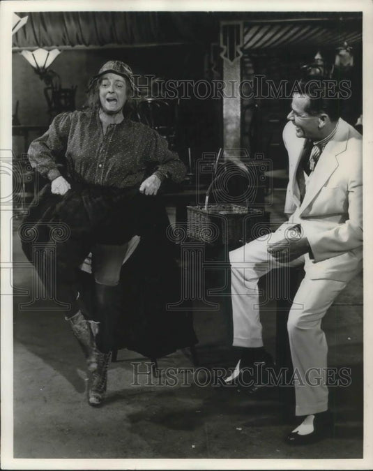 1961 Press Photo Bette Davis and Glenn Ford in Pocketful of Miracles - cvp01636 - Historic Images