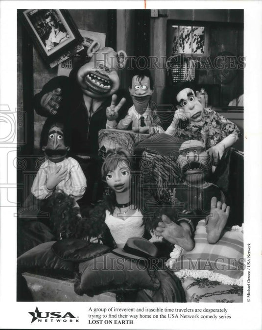Press Photo A group of irreverant and irascible time travelers - cvp10816 - Historic Images