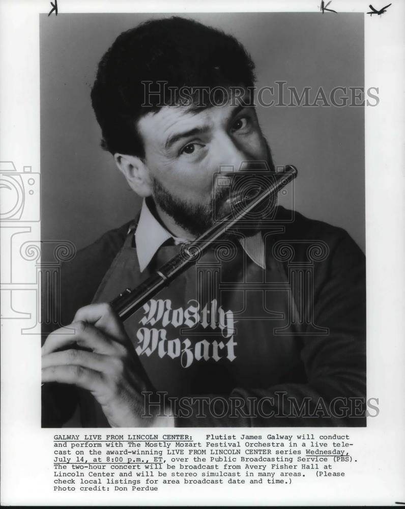 1982 Press Photo James Galway Classical Flute Player Mostly Mozart Festival - Historic Images