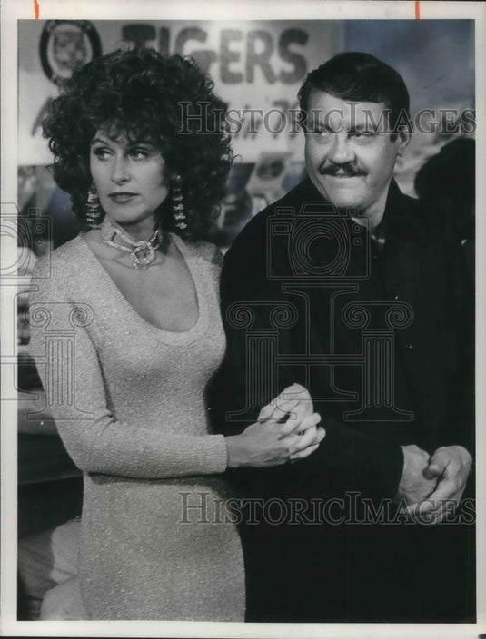 1980 Press Photo Susan Clark & Alex Karras - cvp05626 - Historic Images