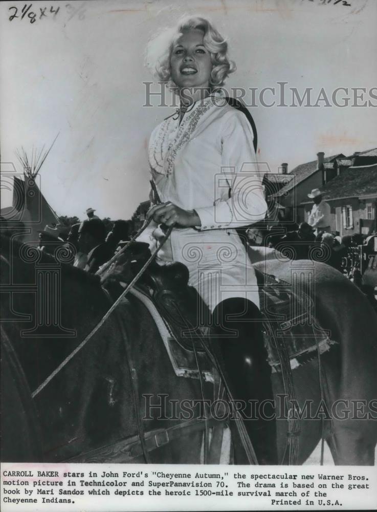 1966 Press Photo Carroll Baker in Cheyenne Autumn - cvp08403 - Historic Images