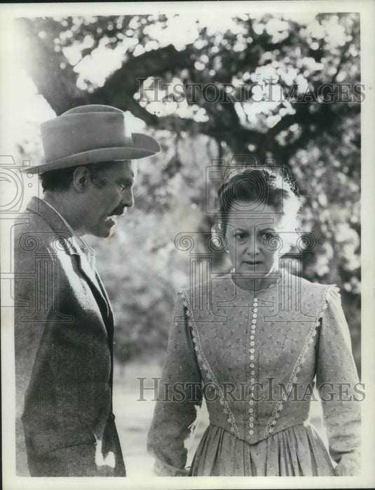 1967 Press Photo Olivia de Havilland Theodore Bickel in ABC Stage 67 Noon Wine - Historic Images
